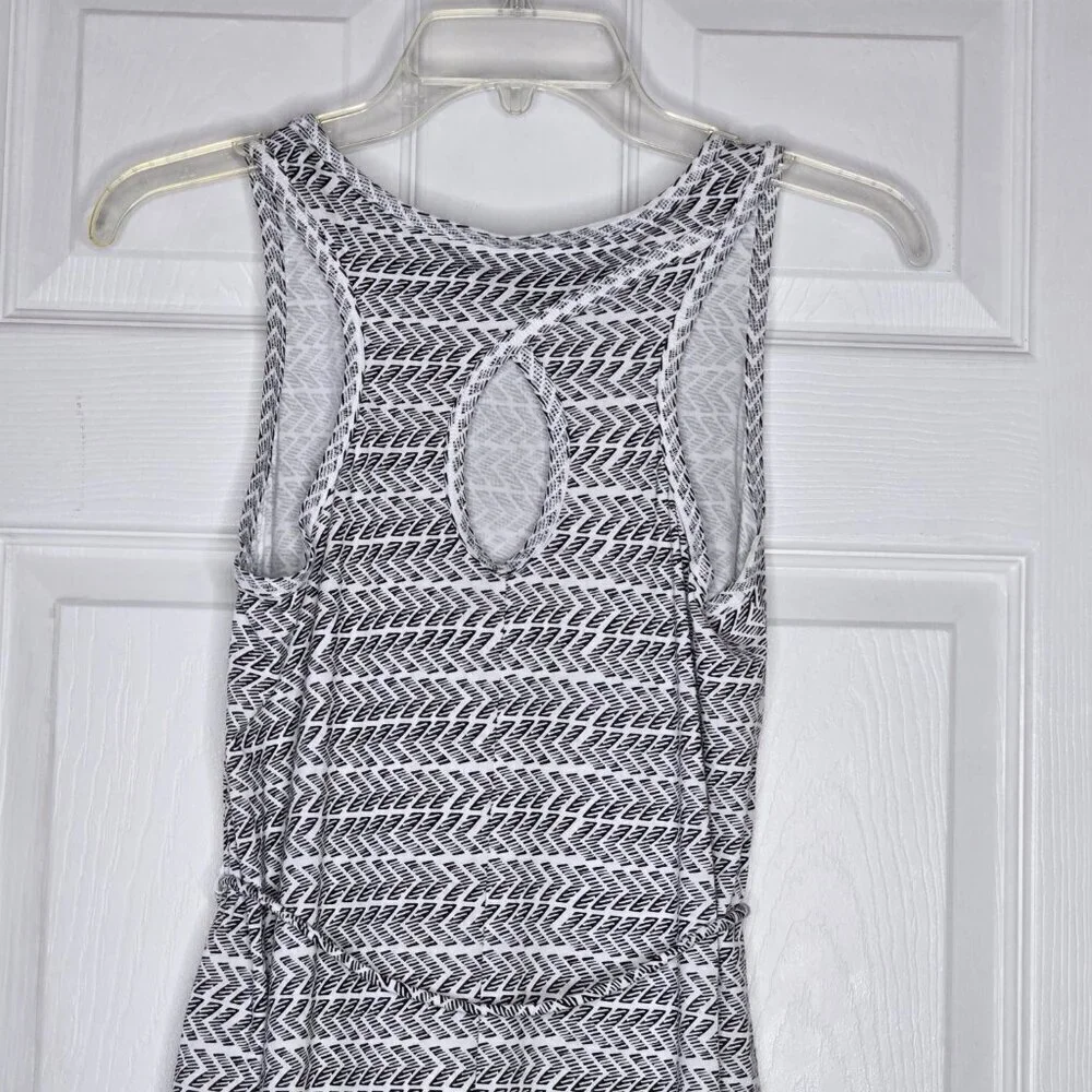 Circo Girls Black and White Sleeveless Arrow Print Maxi Dress Size XL 14/16